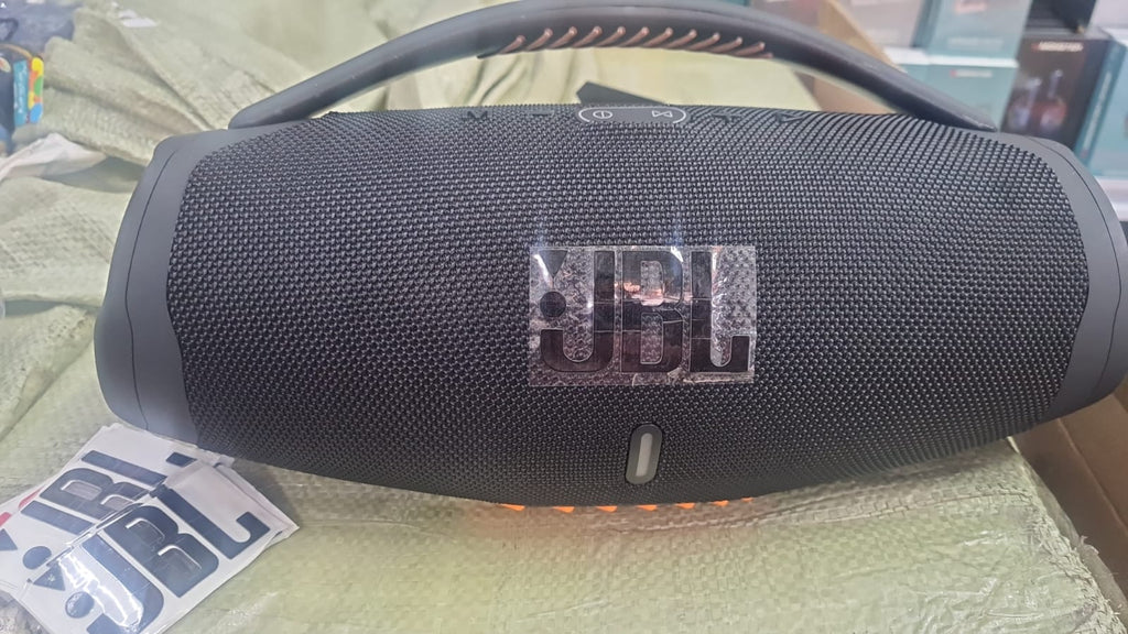 Bocina JBL Boombox 3 portátil replica