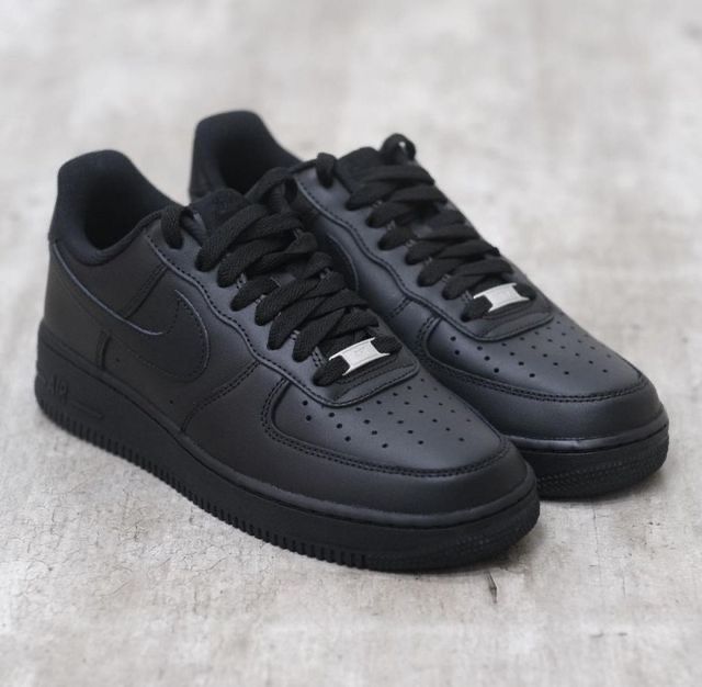 Tenis Nike Air Force 1 Negro Replica