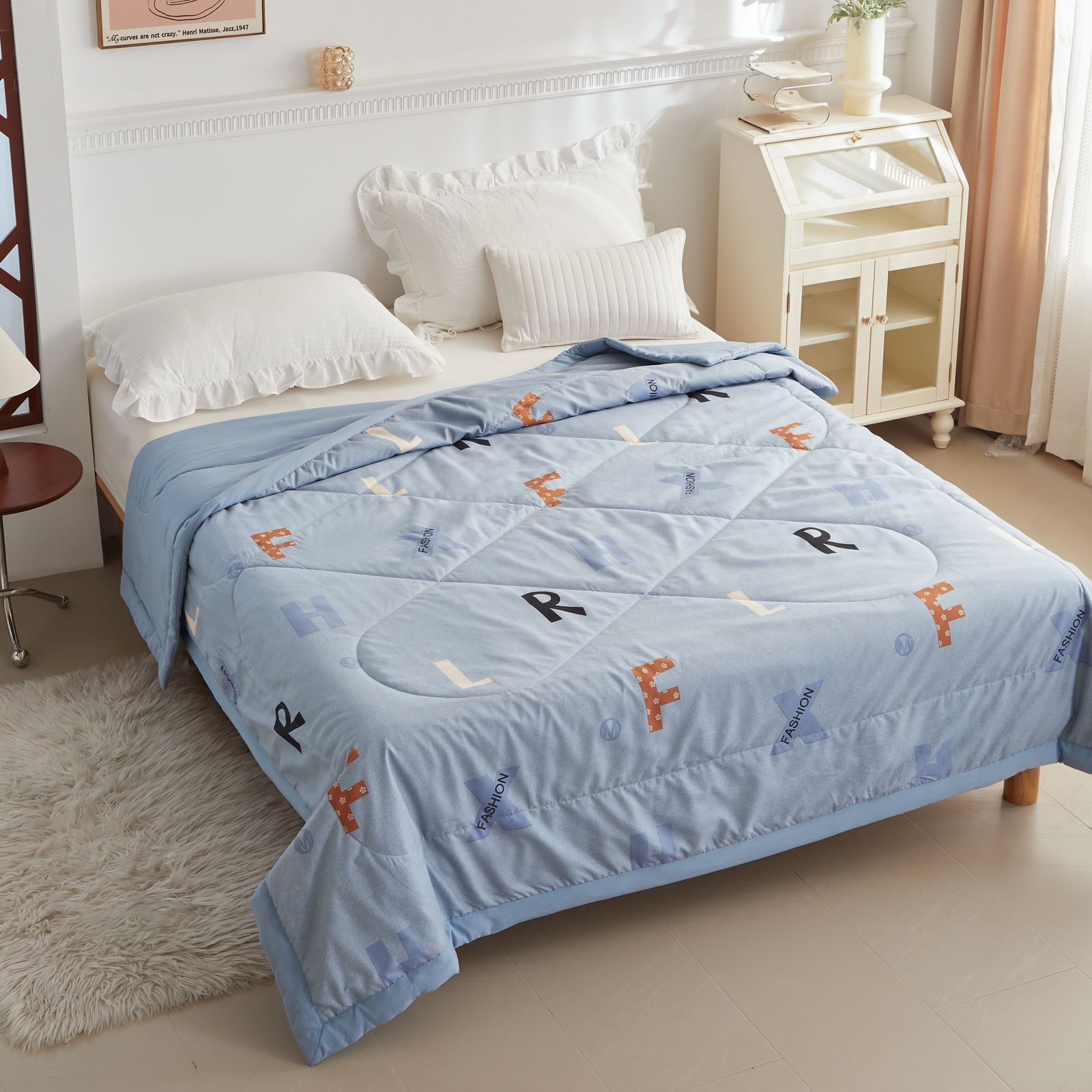 Gray helmet for bikers