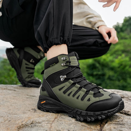 Botas altas con cordones Dr. Martens para otoño e invierno