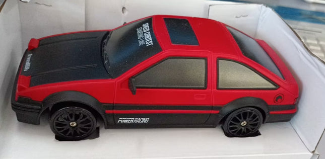 Coche RC de deriva 2.4G 4WD Coche de deriva RC de juguete GTR Modelo AE86 Vehículo Coche de carreras RC de juguete para niños Regalos de Navidad