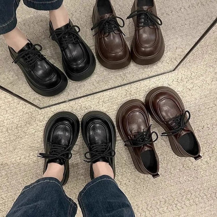 Zapatos de cuero negros con cordones, cómodos para el trabajo y para ir y volver