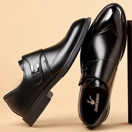 Zapatos de cuero para hombre hechos de piel de vacuno de plena flor con puntera en forma de tubo.
